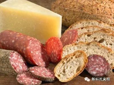 面包、干酪、火腿等食品,都可以添加丙二醇